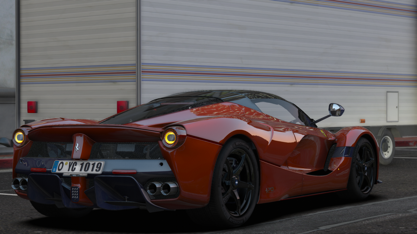 Ferrari LaFerrari Aperta
