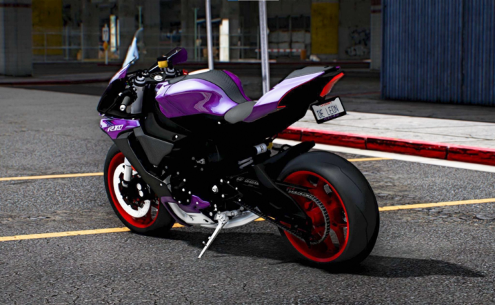 Yamaha R1M
