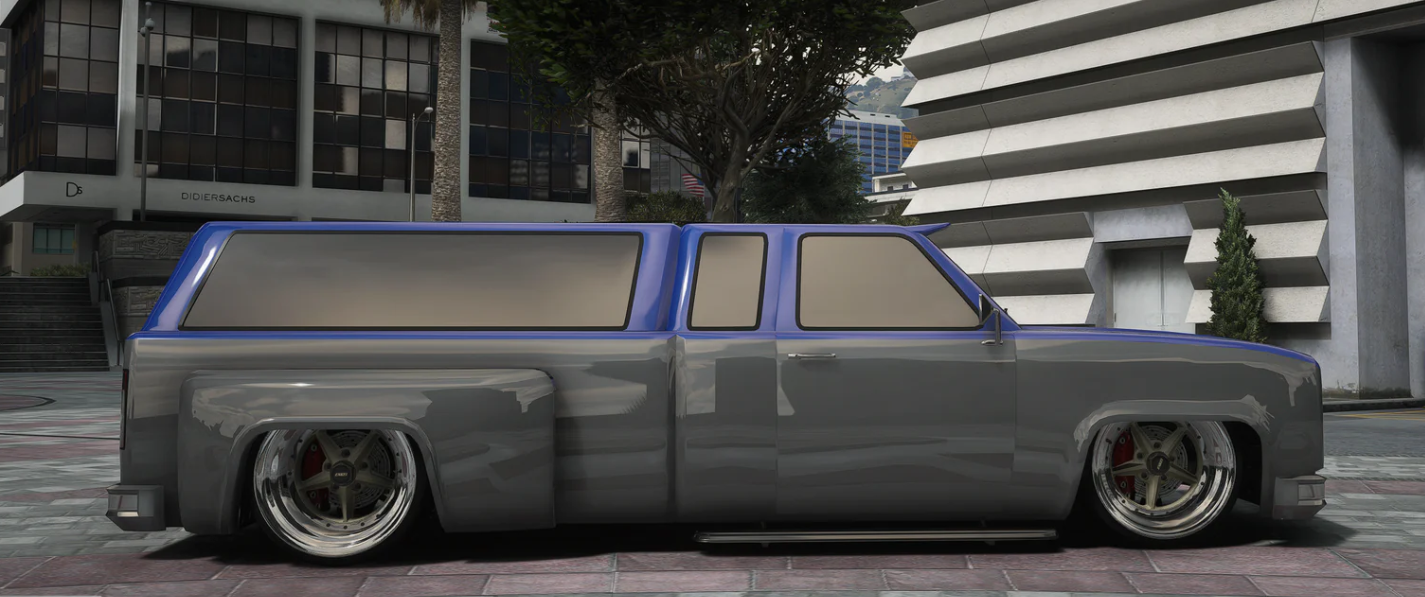 (Lore Friendly) Bob Cat Custom Slammed