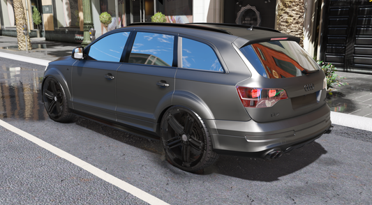 Audi Q7 V12 6Seater | Cent