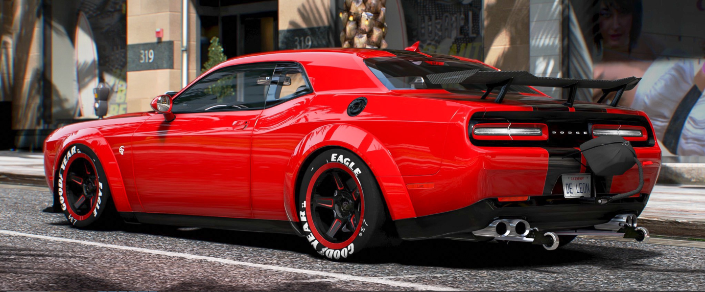 DODGE CHALLENGER HELLCAT
