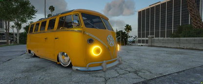 Volkswagen Bus (6 Seater)