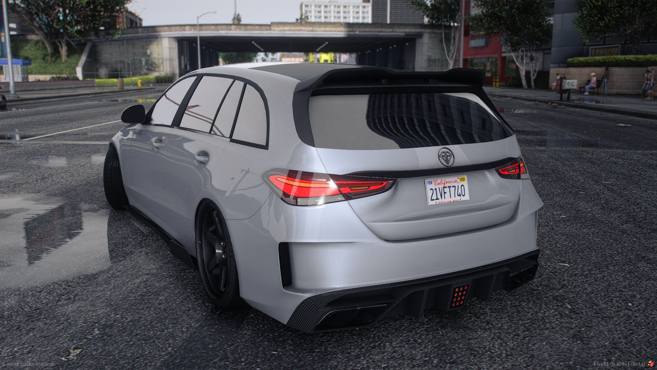 (Lore Friendly) Benefactor Schneider STR Wagon